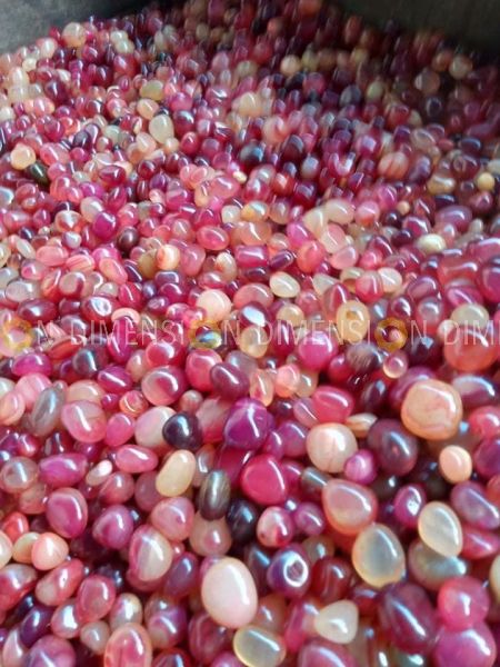 Colour Polished Pebbles 10mm-25mm, premium quality - Ruby Red (1kg Pack)